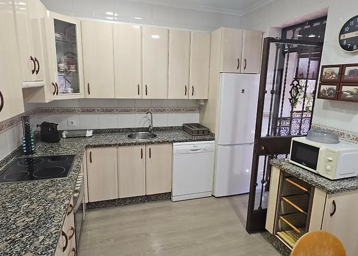 Manzil * Κόρδοβα