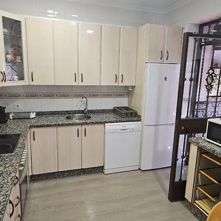 Manzil * Κόρδοβα